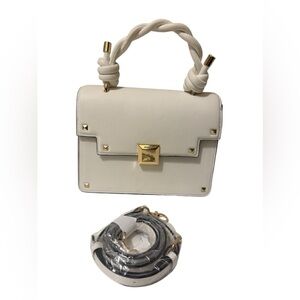 New Aldo white off color crossbody bag gorgeous style